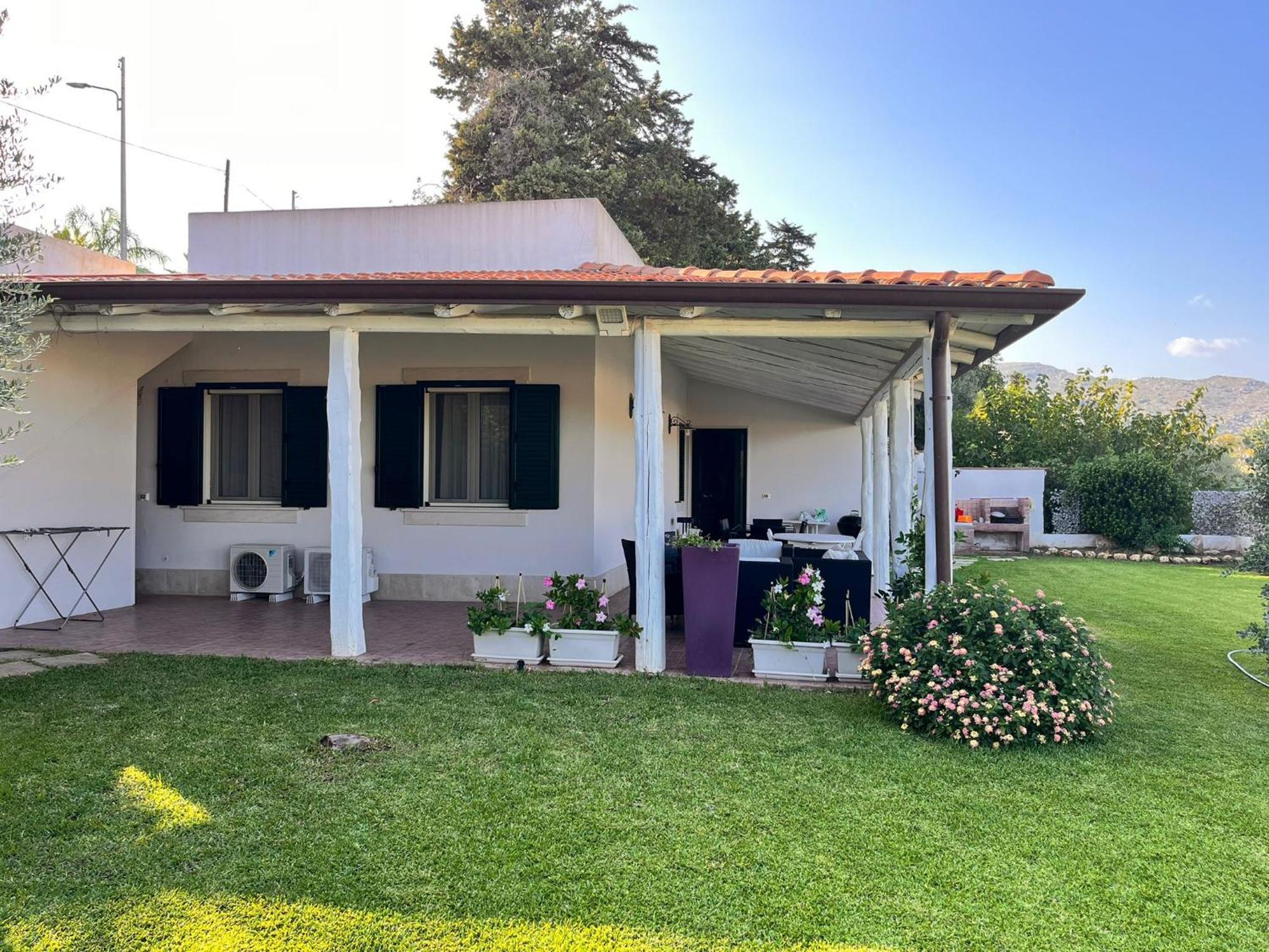 Summer House Villa